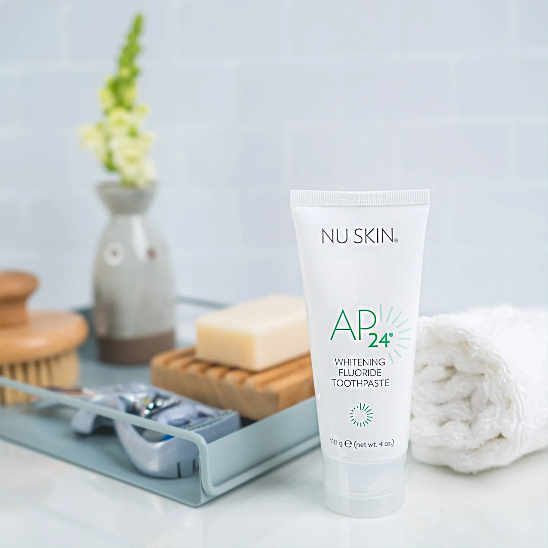 NU SKIN AP 24 Whitening Fluoride Toothpaste